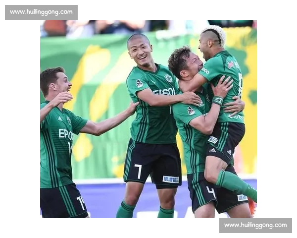 松本山雅主场迎战群马激烈对决全力争胜冲击联赛关键三分