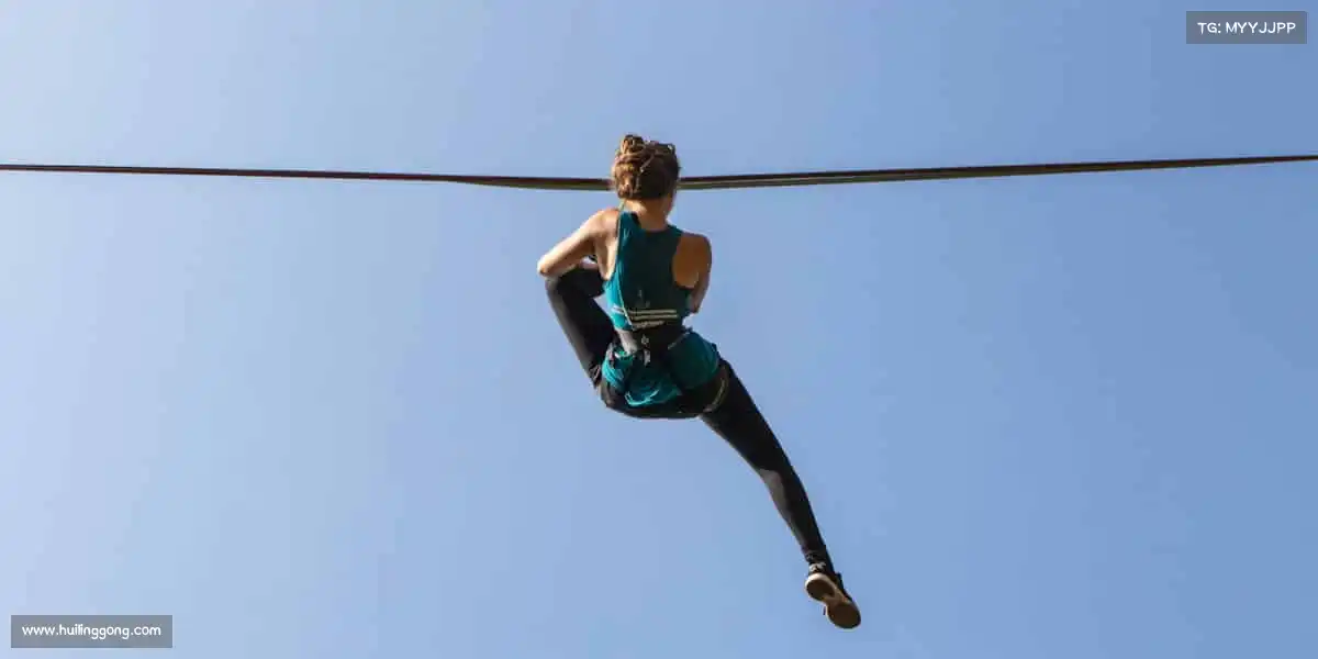 <strong>ballbet贝博</strong>每一步奔跑，每一次跳跃，都是对自我的超越宣言！🏃♂️